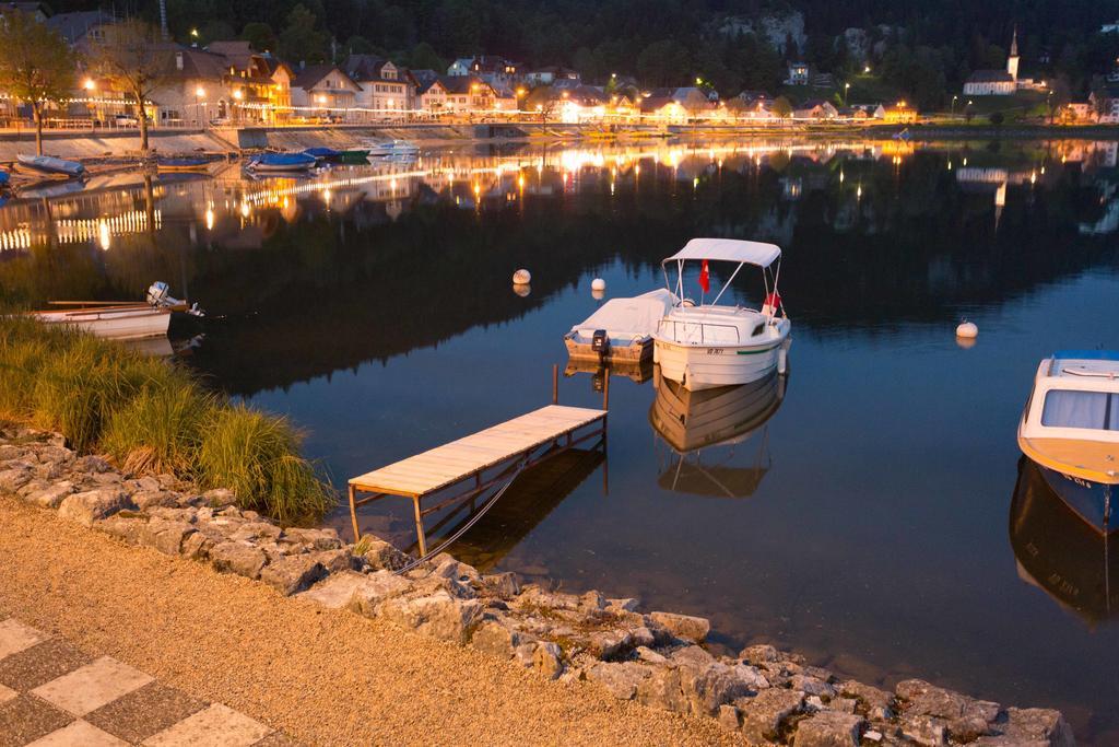Hotel De La Truite & Spa Le Petit Nautilus Le Pont Экстерьер фото